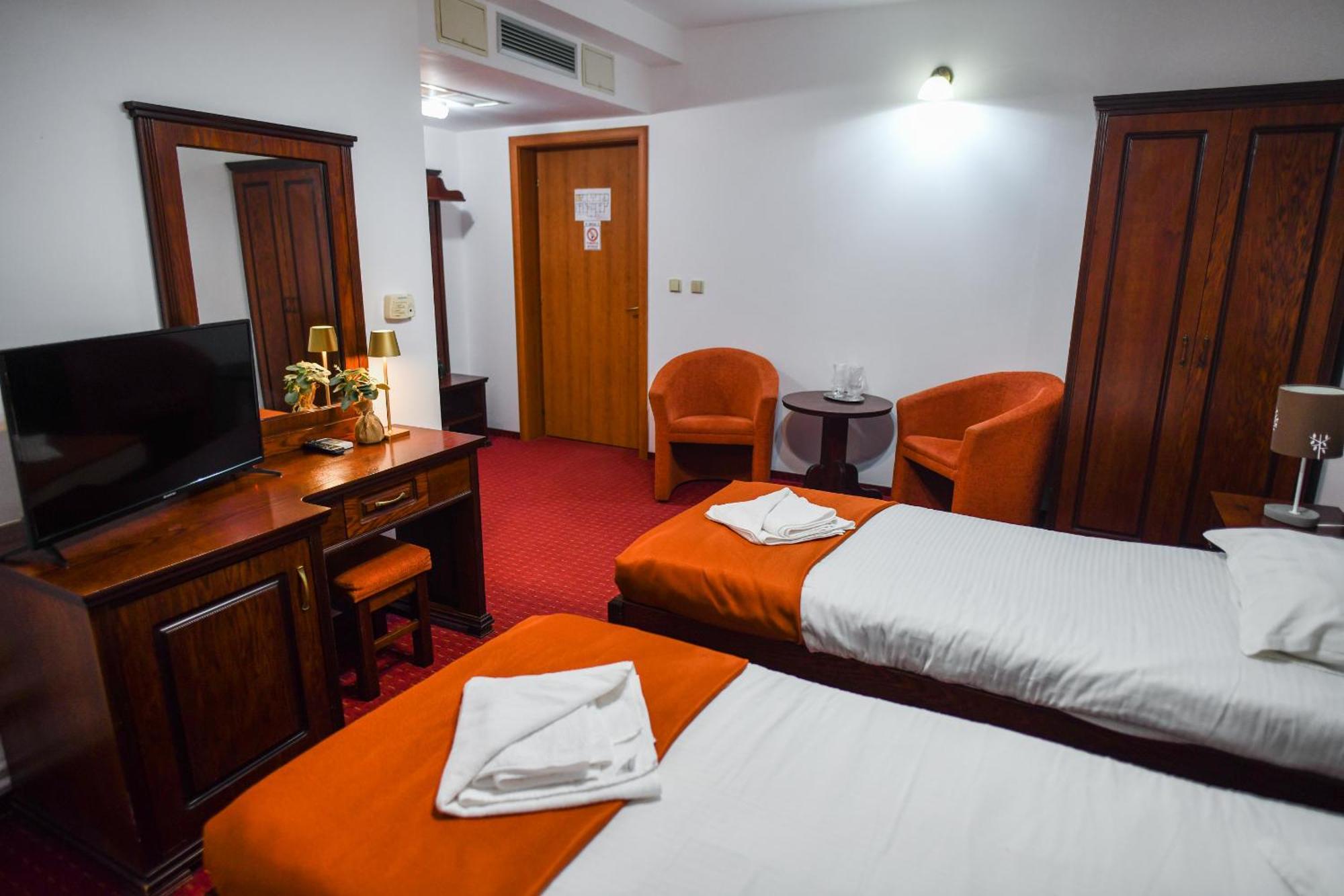 Hotel Elyon ديج المظهر الخارجي الصورة